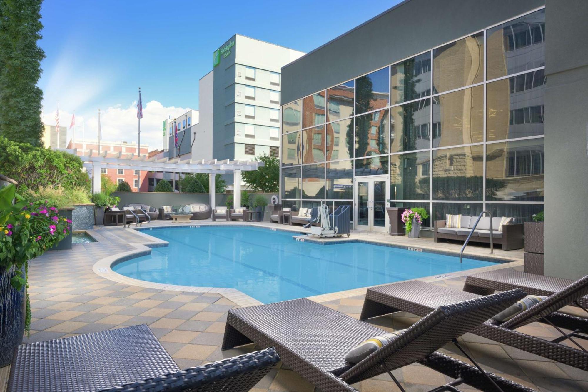 Doubletree By Hilton Hotel Chattanooga Downtown Exteriör bild